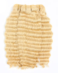 Remy Brazilian Human Hair Bundles Weaves with 4x4 Lace Closure Deep Wave Hair 613 Color