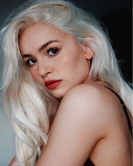 Long Wavy Glueless Synthetic Fiber Hair Replacement Wigs for Women Platinum Blonde Lace Front Wig 24inch